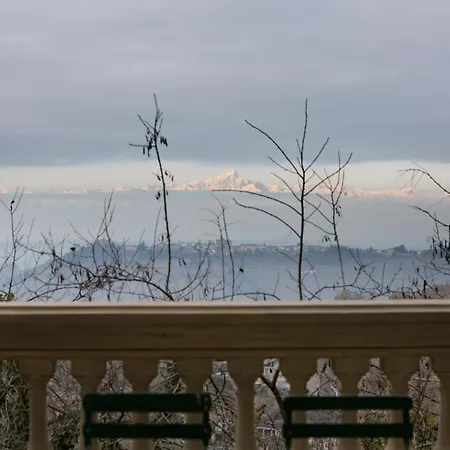Nocleg ze śniadaniem Mon Monforte dʼAlba